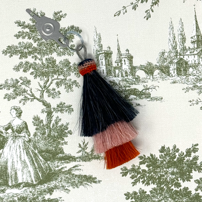 Horse Hair Tri-Tassel Needle Threader - Blue/Pink/Orange