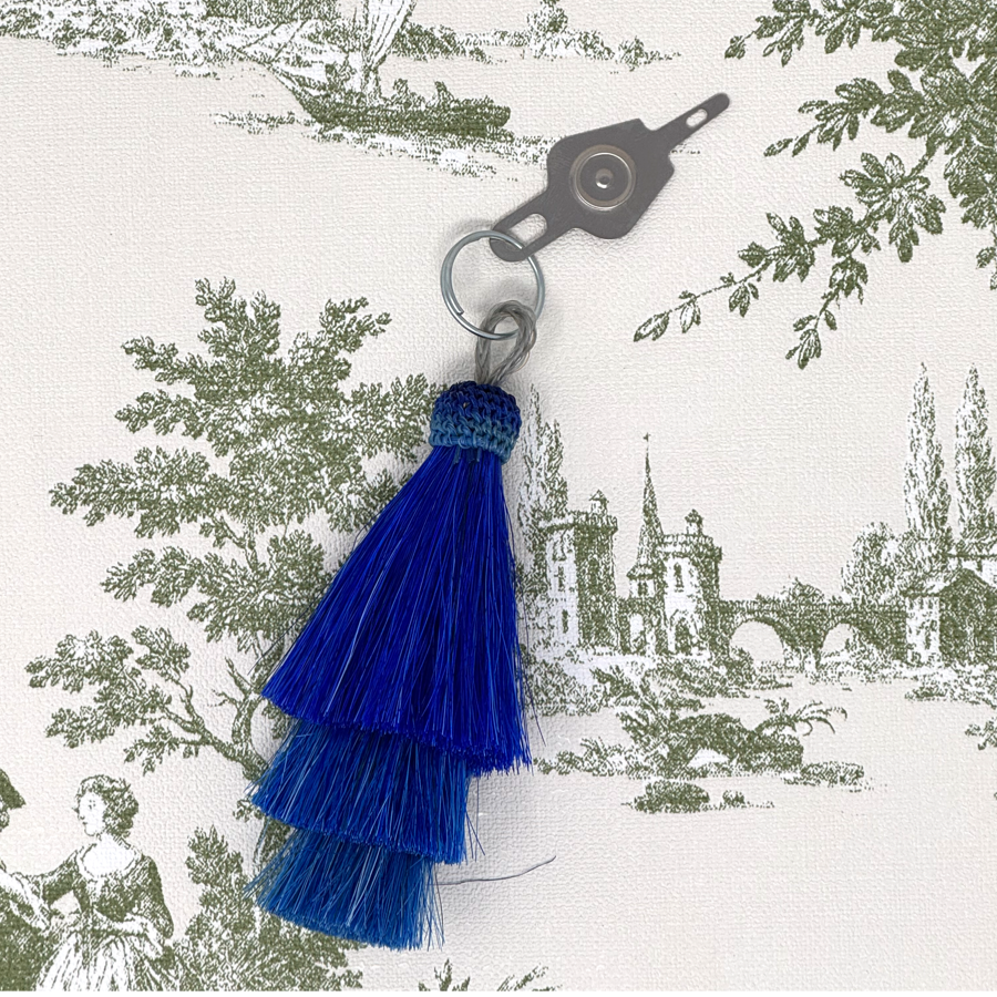 Horse Hair Tri-Tassel Needle Threader - Blue